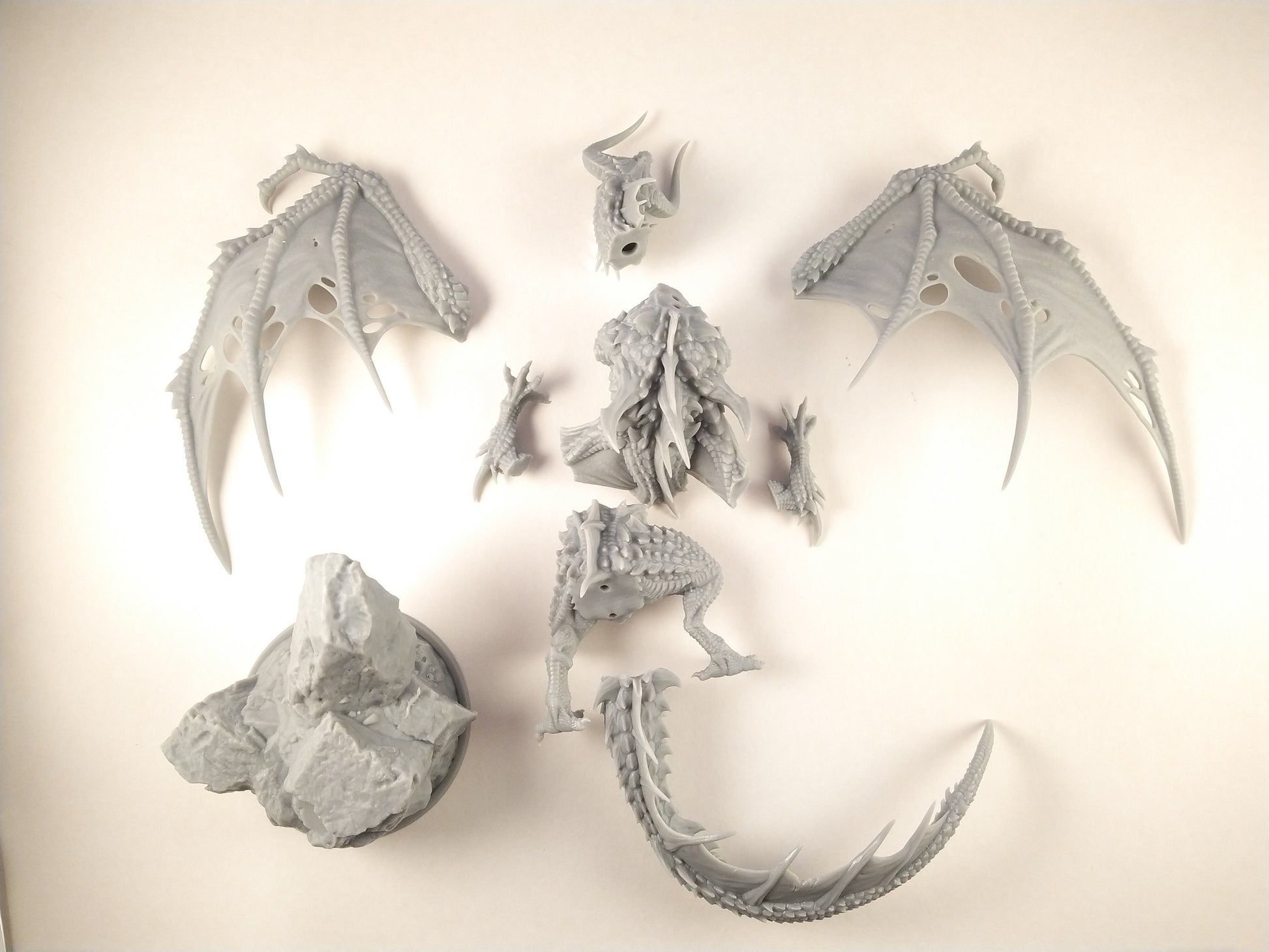 Black Dragon and Silver Dragon Battle | Tabletop RPG Miniature | Rescale Miniature | Roleplaying 3D Printed Fantasy Mini - 3DPrintDen