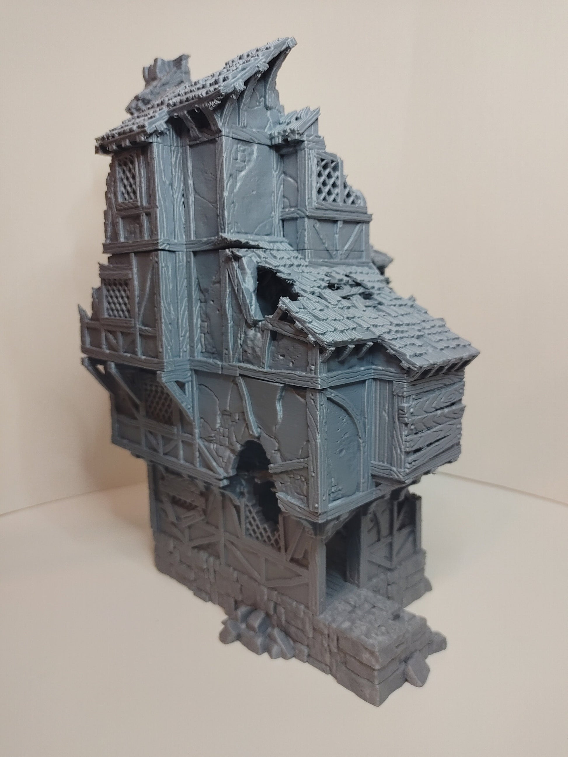 Ruined Medieval Home Large House | Roleplaying 3D Printed Fantasy Scenery | Black Scrolls Games | Miniature Building Terrain TTRPG - 3DPrintDen