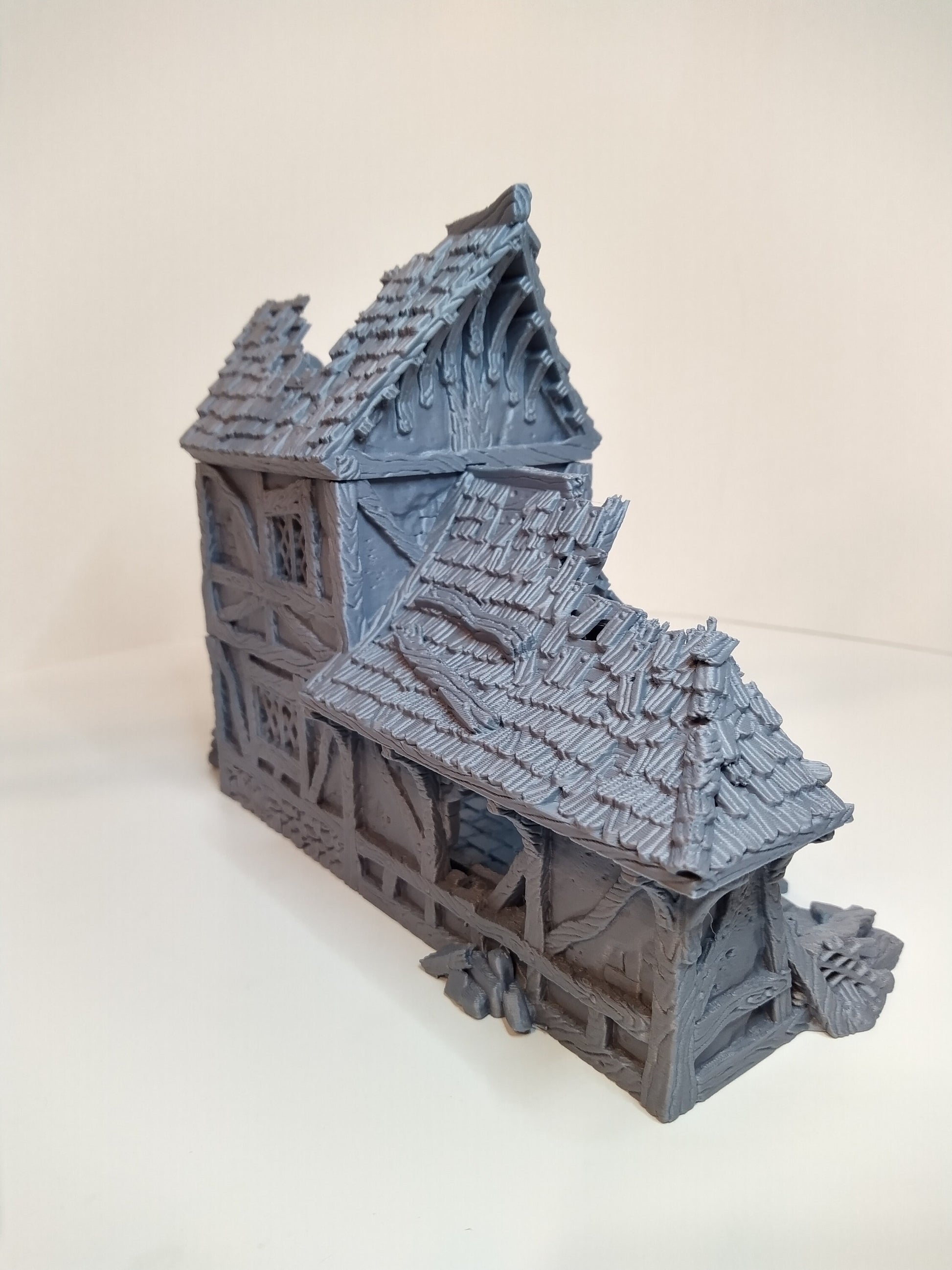 Ruined Small House Medieval Cottage | Roleplaying 3D Printed Fantasy Scenery | Black Scrolls Games | Miniature Building Terrain TTRPG - 3DPrintDen