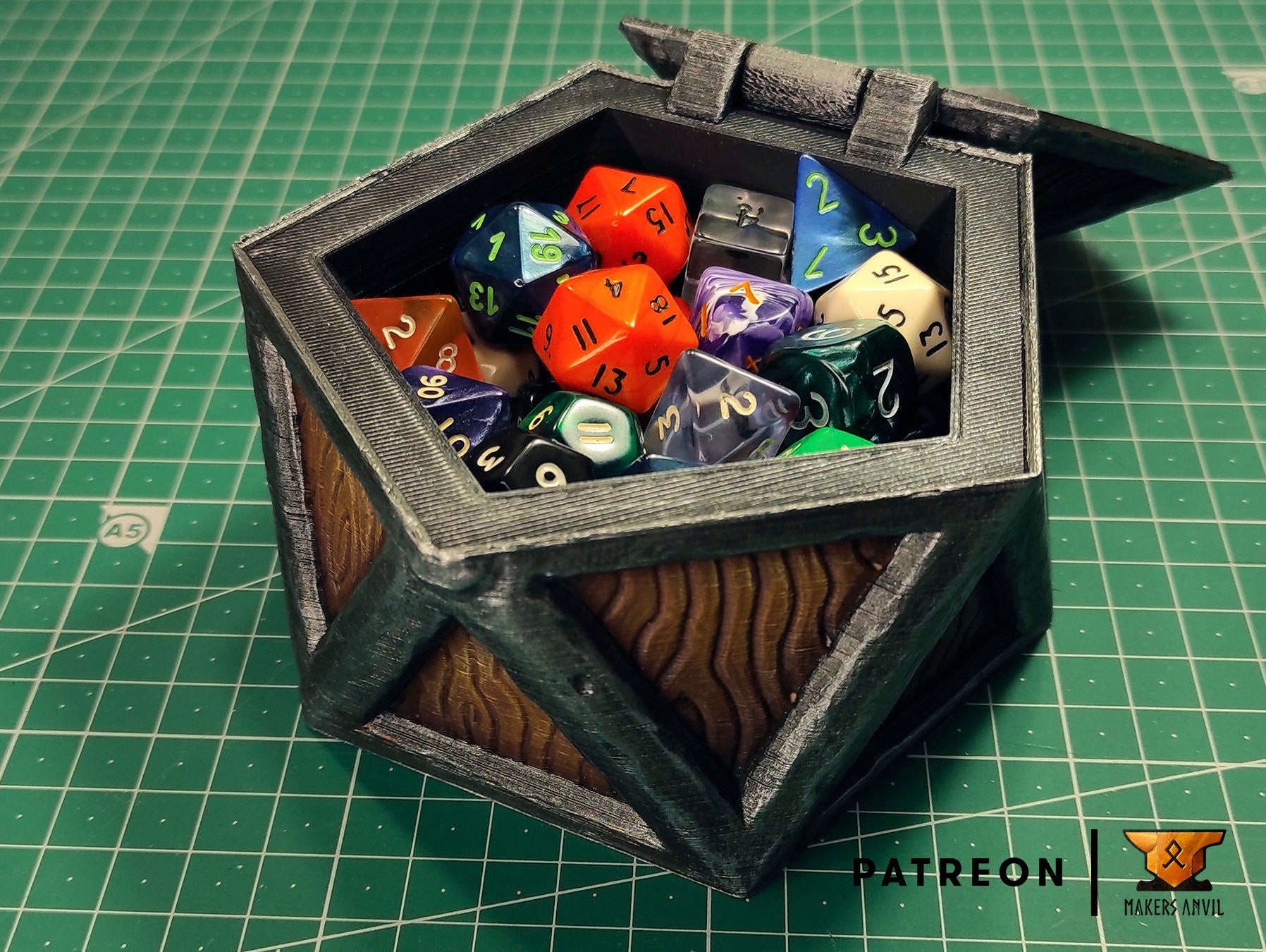 D20 Chest Dice Box 3D Print | Makers Anvil | Roleplaying 3D Printed Fantasy Scenery | Miniature Building Terrain TTRPG - 3DPrintDen