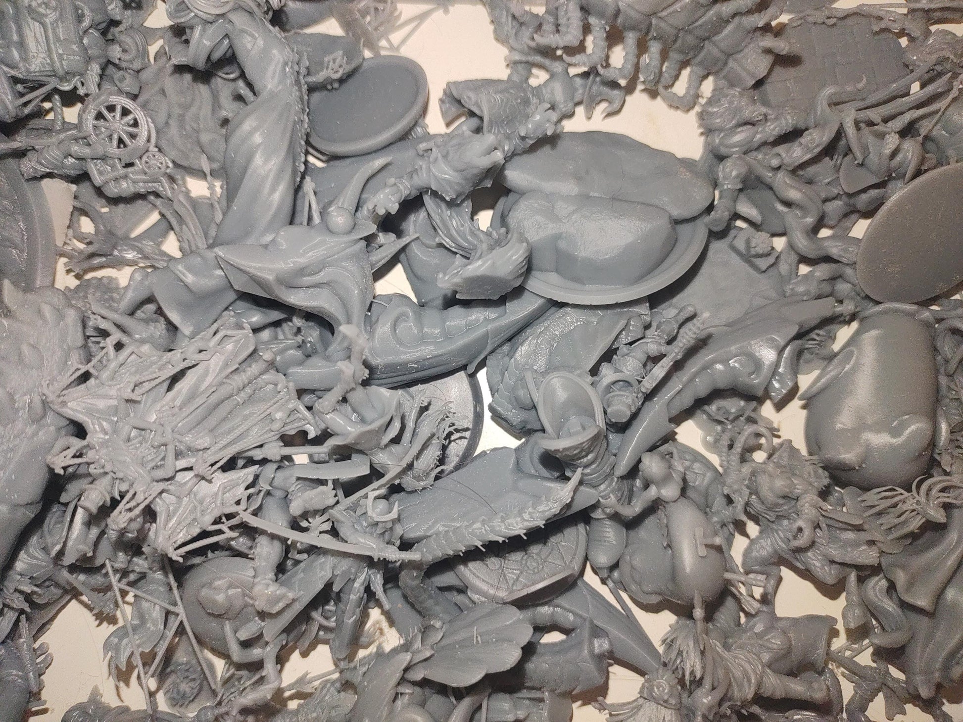 Practice parts | Kitbash pieces | Terrain or basing accessories | 3D printed miniature bits and pieces - 3DPrintDen