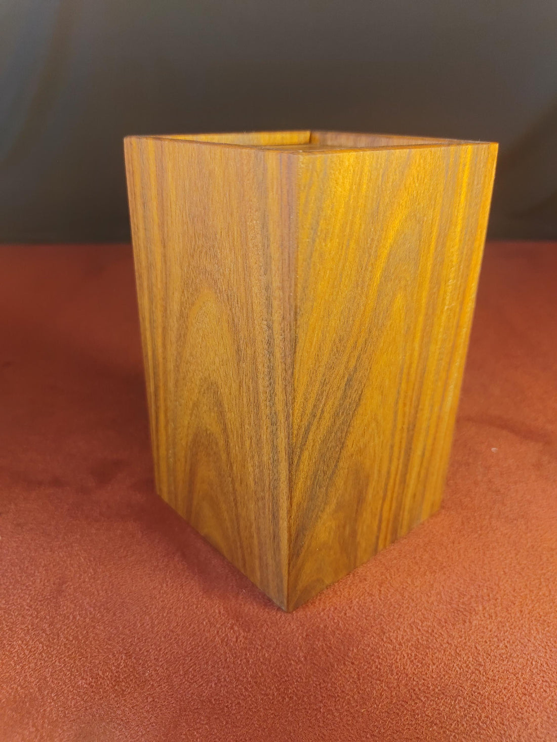 MTG Commander Premium Wooden Deck Box | Gaming Accessory | Gift Box | Solid Exotic Wood - 3DPrintDen