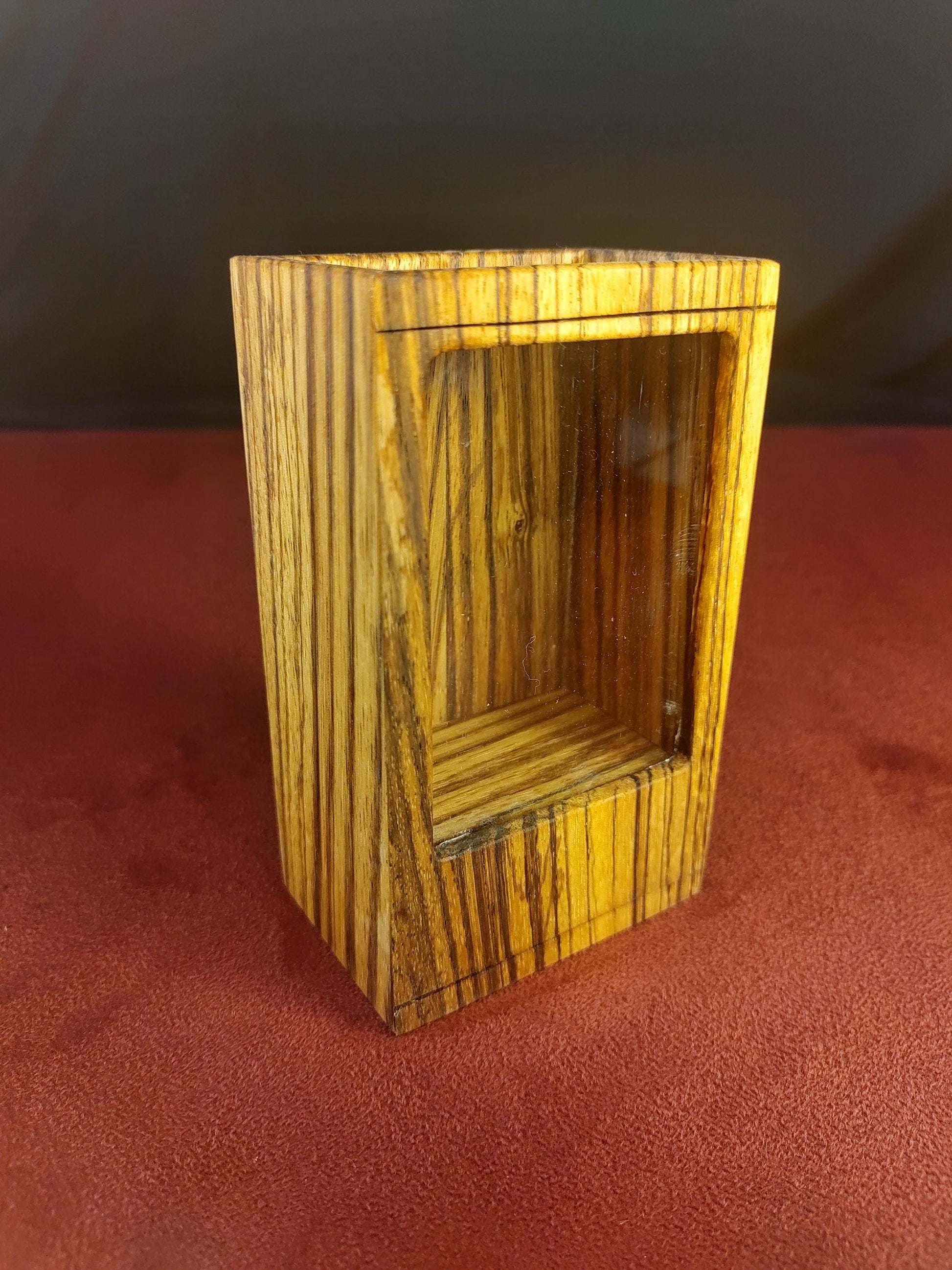 Pokemon Premium Wooden Deck Box | Gaming Accessory | Gift Box | Solid Exotic Wood - 3DPrintDen