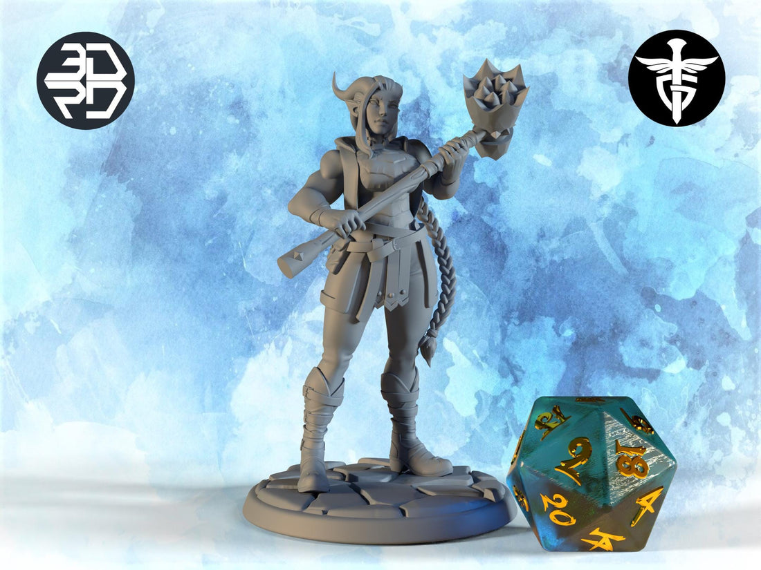 Female Breaker Miniature, Quni | Twin Goddess Miniatures | Tabletop RPG Miniature | Roleplaying 3D Printed Fantasy Mini - 3DPrintDen