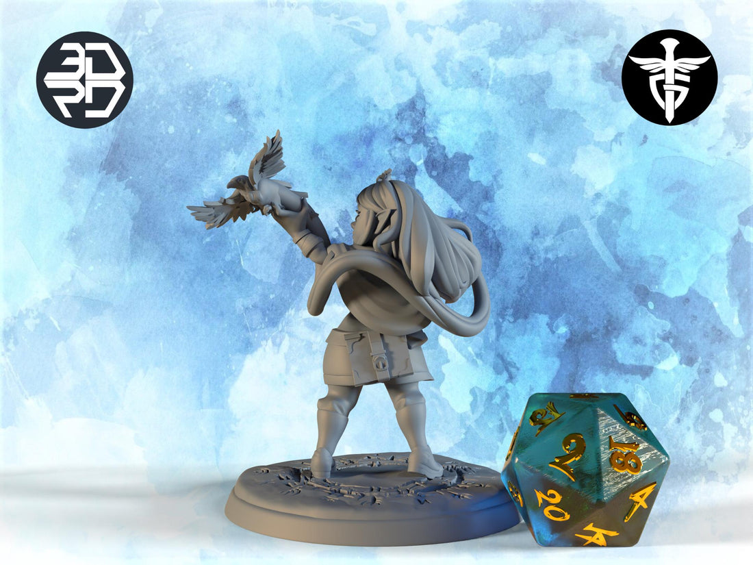 Female Halfling Warlock Miniature, Hadrey | Twin Goddess Miniatures | Tabletop RPG Miniature | Roleplaying 3D Printed Fantasy Mini - 3DPrintDen